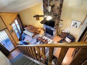 Smart TV, fireplace - Lift View Condo - 9 in the heart of the resort (Taos Ski Valley)