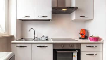 Apartment | Private kitchen | Toaster, high chair
