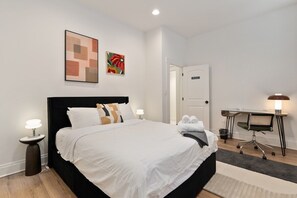 8 Schlafzimmer, Bügeleisen/Bügelbrett, kostenloses WLAN, Bettwäsche