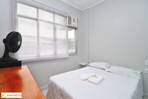 Comfort Studio | Iron/ironing board, free WiFi - Santa Clara Studio (Rio de Janeiro)