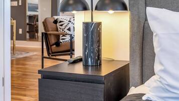 3 多间卧室、熨斗/熨衣板、WiFi、床单