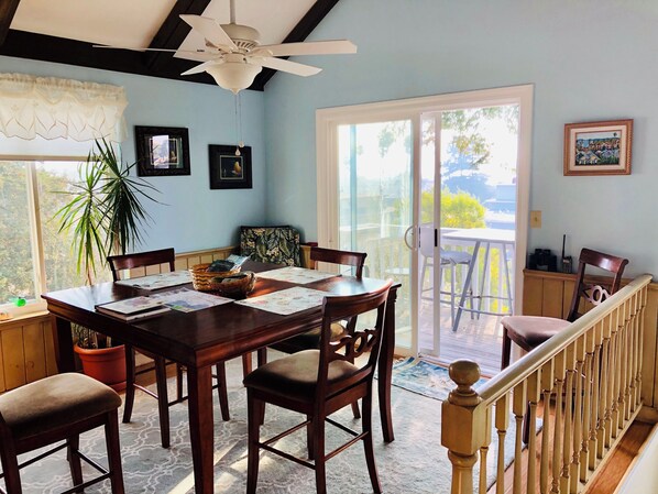 Dining - Charming 3-balcony condo, heart of Santa Cruz! River, Boardwalk and Ocean Views! (Santa Cruz)