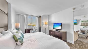 Kondominium Keluarga, pemandangan pantai | 2 kamar tidur, tirai kedap cahaya, dan setrika/meja setrika