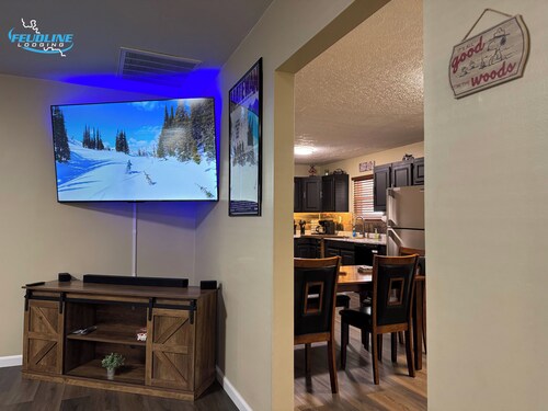 FeudLine Lodging - Hatfield-McCoy - Downtown Matewan - Large Groups