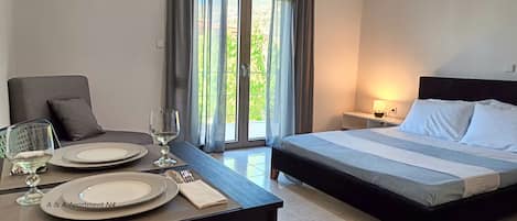 Comfort Double Room, Balcony, Mountain View | Premium bedding, pillow-top beds, blackout curtains, iron/ironing board