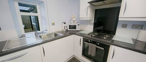 Fridge, microwave, oven, toaster