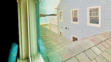 Beach/ocean view