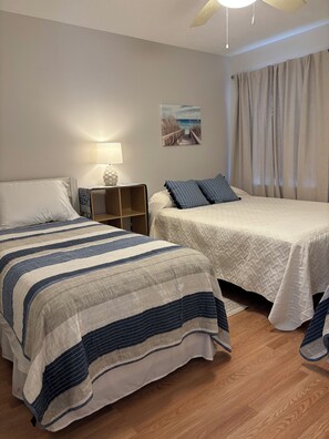 2 bedrooms, iron/ironing board, free WiFi, bed sheets - Carolina Dreamin Golf, Sea and Sun (Myrtle Beach)