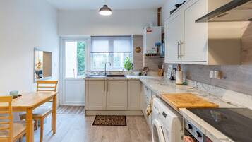 Fridge, microwave, oven, toaster