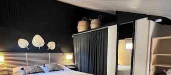 Pavillon 4 persons LE BARCARES bord Lac marin 10 min walk from the beach
