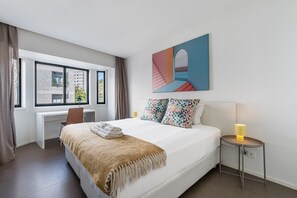 1 bedroom, iron/ironing board, Internet, bed sheets - GuestReady - Welcoming place in Porto (Boavista)