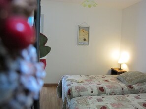 4 Schlafzimmer, Bügeleisen/Bügelbrett, WLAN, Bettwäsche