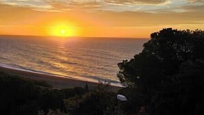 Unclassified image, 4 of 26, button - Perfect house with sea views (Sant Pol de Mar)