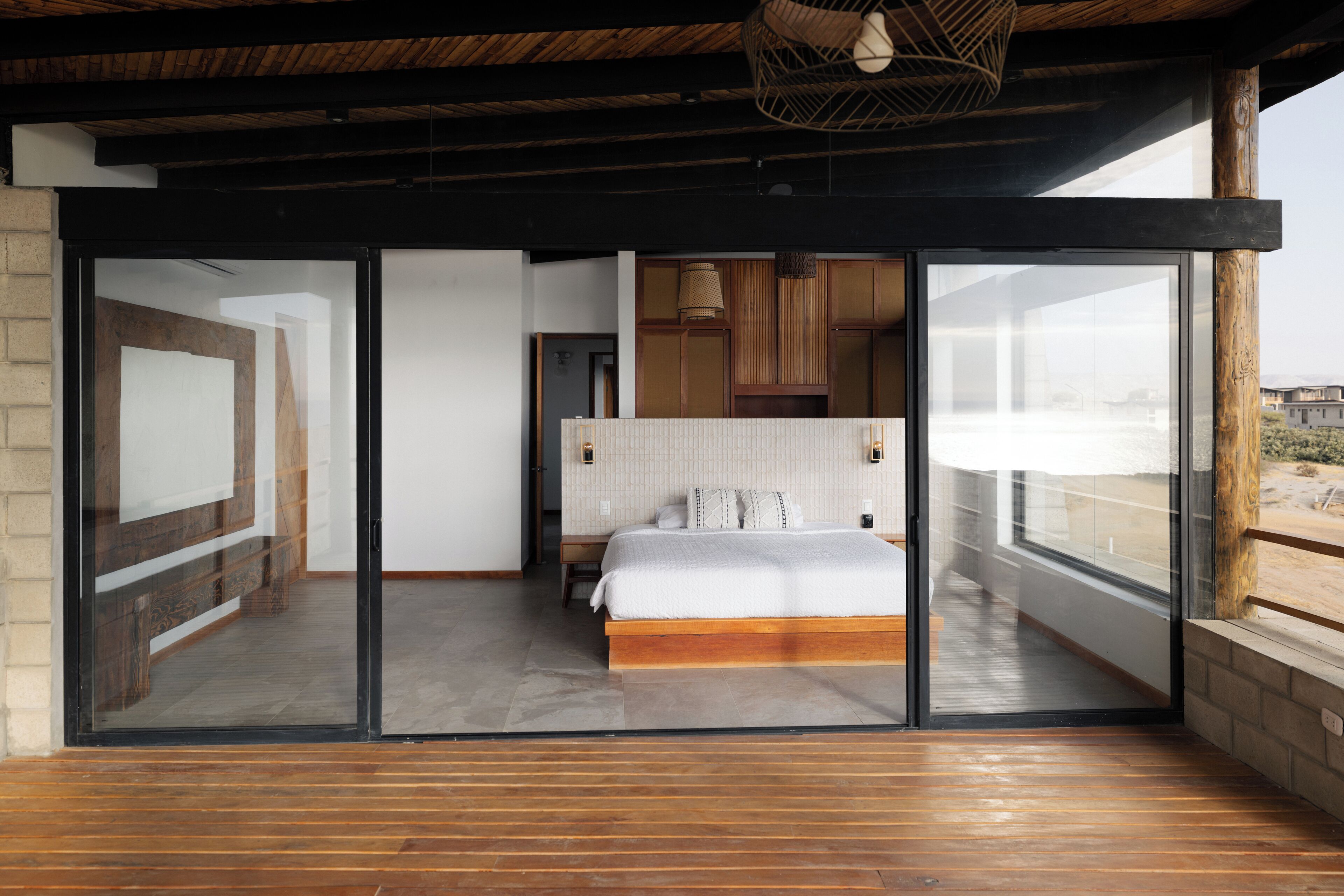 4 chambres, lit de bébé portatif, Wi-Fi, literie fournie