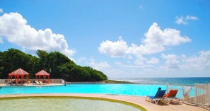 Pool - Studio Kawane Anse des Rocks 303 Ground floor, sea side (Saint-François)