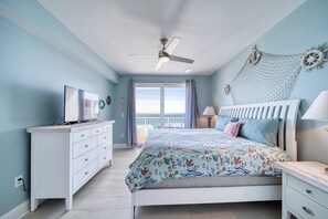 4 Schlafzimmer, Reisekinderbett, WLAN, Bettwäsche