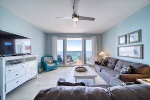 Smart TV - Emerald Coast Ocean View ~ private balcony, 2BDR+bunk (Panama City Beach)
