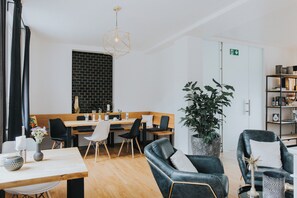 Chambre Simple | Fer et planche à repasser, Wi-Fi gratuit