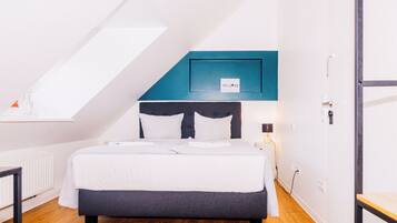 Einzelzimmer | Bügeleisen/Bügelbrett, kostenloses WLAN