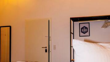 Deluxe Double Room | Iron/ironing board, free WiFi