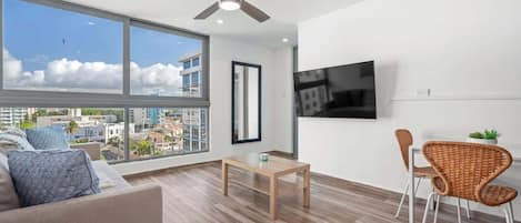 Télévision, espaces bureaux