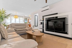 TV - Boho Oasis Retreat @ Palmas del Mar (Humacao)