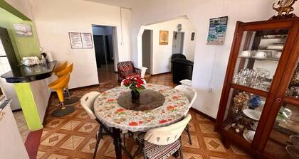 Chic 2-bedroom apartment with WiFi, fitness room in vibrant Vacoas-Phoenix