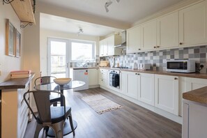 House | Private kitchen