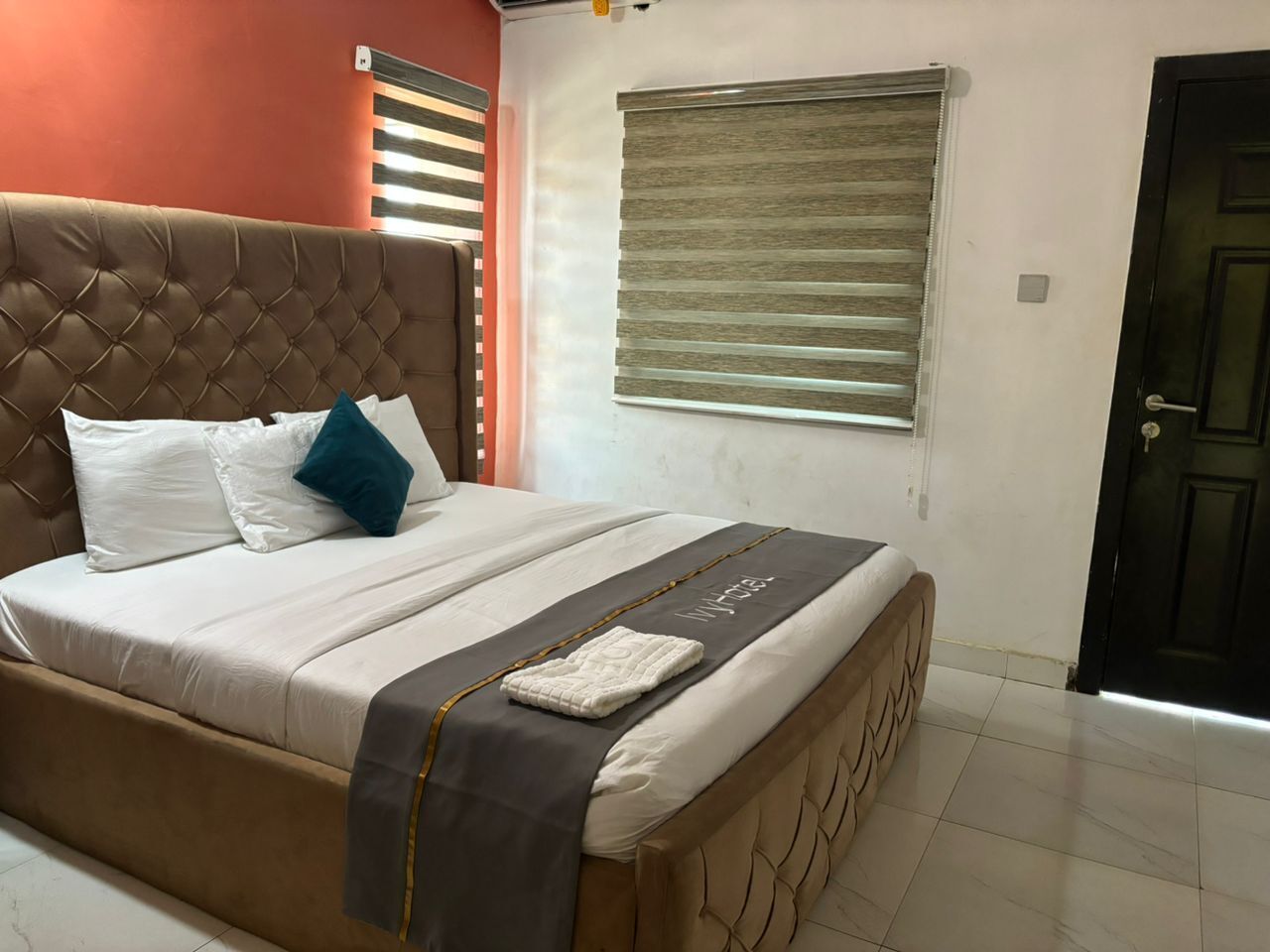 Executive Room, City View | Premium bedding, desk, free WiFi, bed sheets
