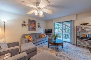 TV - 2893 Forest Ridge V3 (Fernandina Beach)