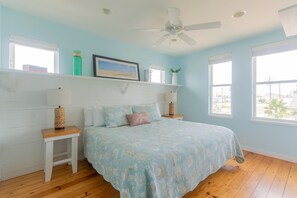 4 bedrooms, iron/ironing board, travel cot, free WiFi