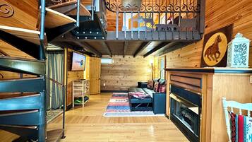 TV connectée, cheminée