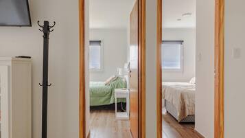 2 chambres, fer et planche Ă  repasser, Wi-Fi, draps fournis