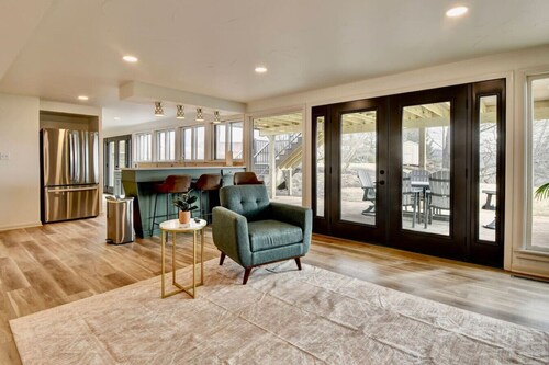Golf Course Home on 10th - Newly Renovated