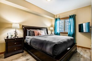 3 chambres, fer et planche à repasser, accès au Wi-Fi (inclus)