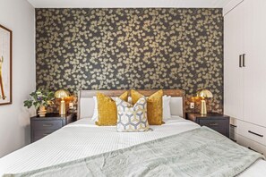 4 Schlafzimmer, Bügeleisen/Bügelbrett, WLAN, Bettwäsche