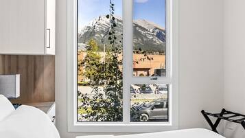 4 camere, ferro/asse da stiro, Wi-Fi gratuito, lenzuola