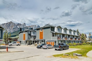 Esterni
