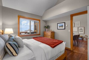 3 habitaciones, tabla de planchar con plancha y wifi gratis