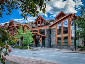 المنشأة من ال�خارج