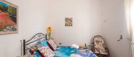 Hus, 2 soverom, røyk, balkong | 2 soverom