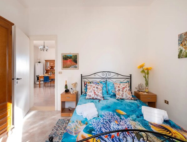 House, 2 Bedrooms, Smoking, Balcony | 2 bedrooms