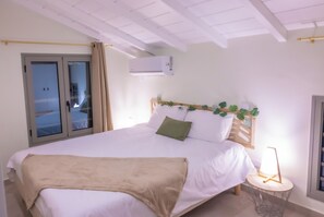 2 bedrooms, iron/ironing board, travel cot, free WiFi
