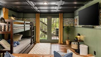 4 Schlafzimmer, Schreibtisch, kostenloses WLAN, Bettwäsche