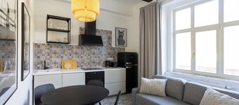 Moderní plně vybavený apartmán 2+kk v centru Karlových Varů v blízkosti kolonád.