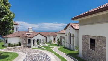 Enceinte de lâhĂ©bergement