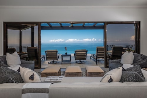 Arboretum: Luxury 11 Bd Secluded Estate - Breathtaking 360° Ocean & Jungle Views