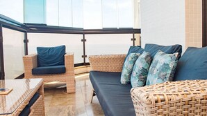 Apartment | Living area - Apê Praia das Astúrias Vista Mar (Guarujá)