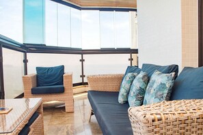 Apartment | Living area - Apê Praia das Astúrias Vista Mar (Guarujá)