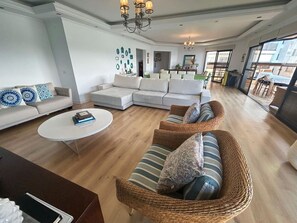 Apartment | Living area